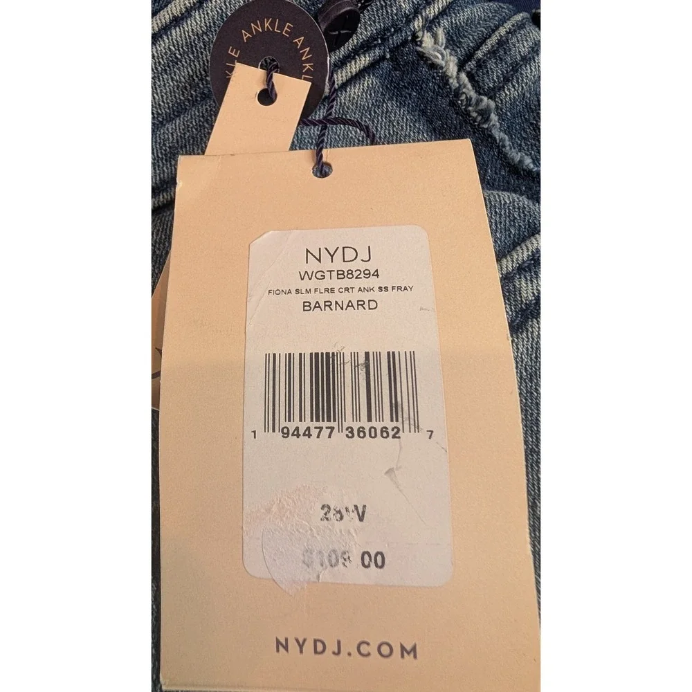 NYDJ Womens 28W Fiona Slim Flare Crop Ankle Jeans Light Wash Fray Hem NWT - Picture 9 of 15